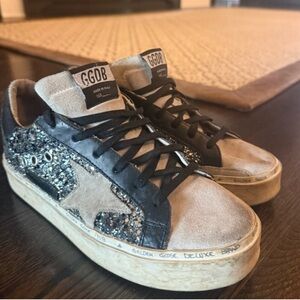 Golden Goose Women’s 7 Black, Gray & Silver Glitter sneakers